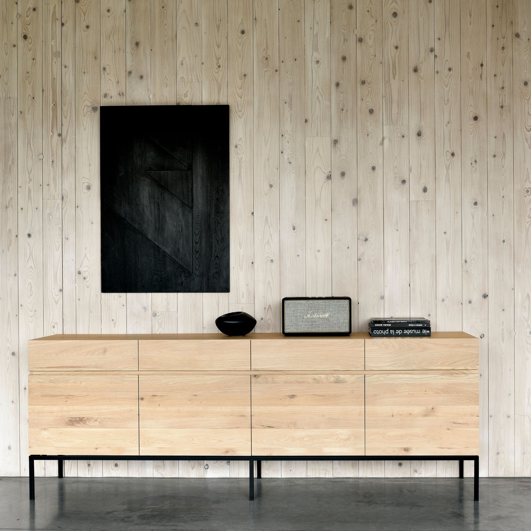 ethnicraft-oak-ligna-sideboard-4-door-in-living-room-by-wall-51116