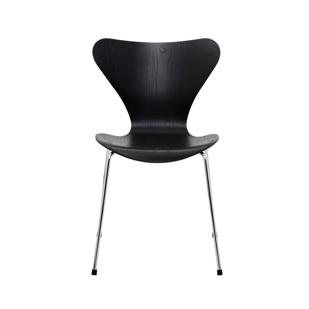 Fritz Hansen Series 7 Chair Black Colored Ash