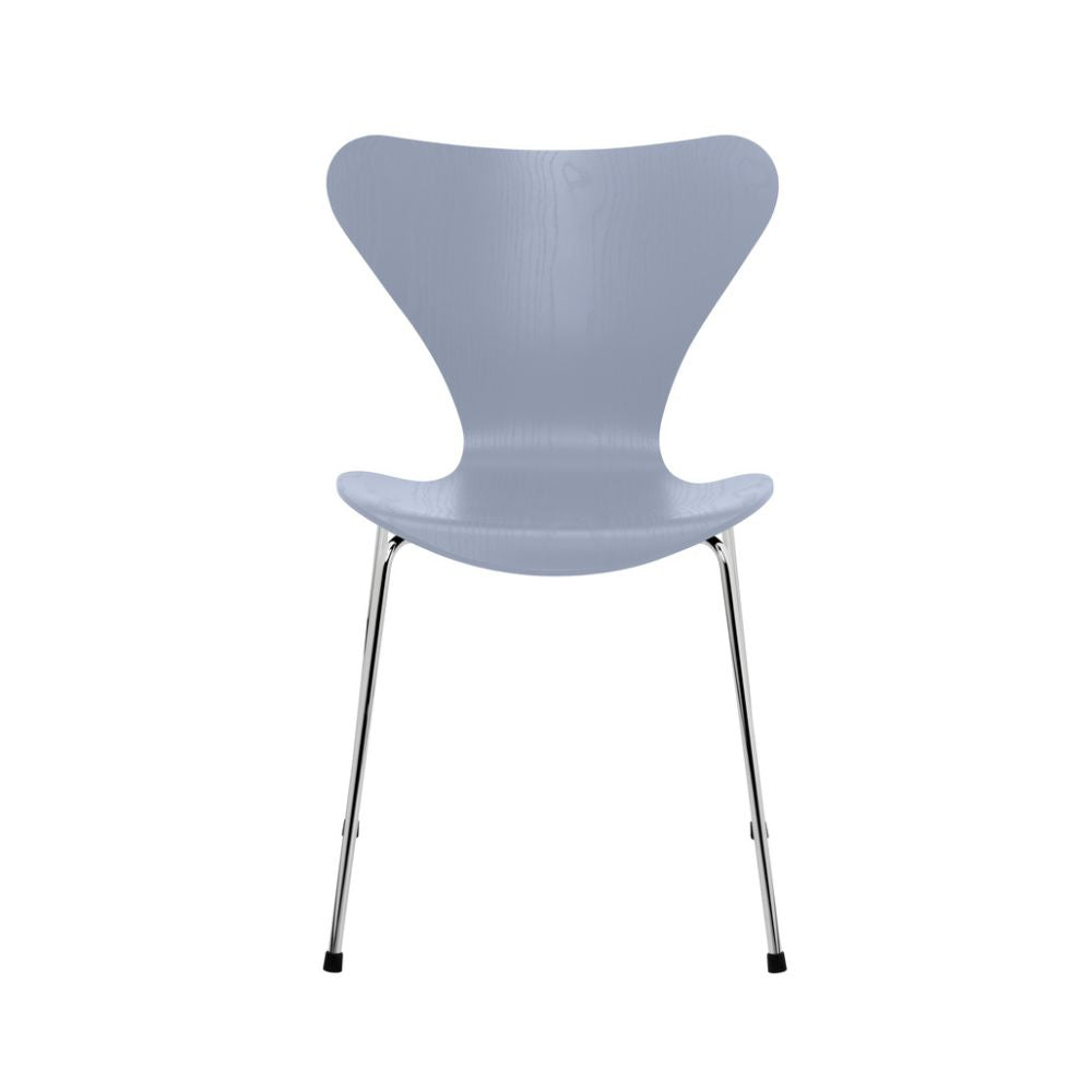 Fritz Hansen Series 7 Chair Lavender Blue Colored Ash