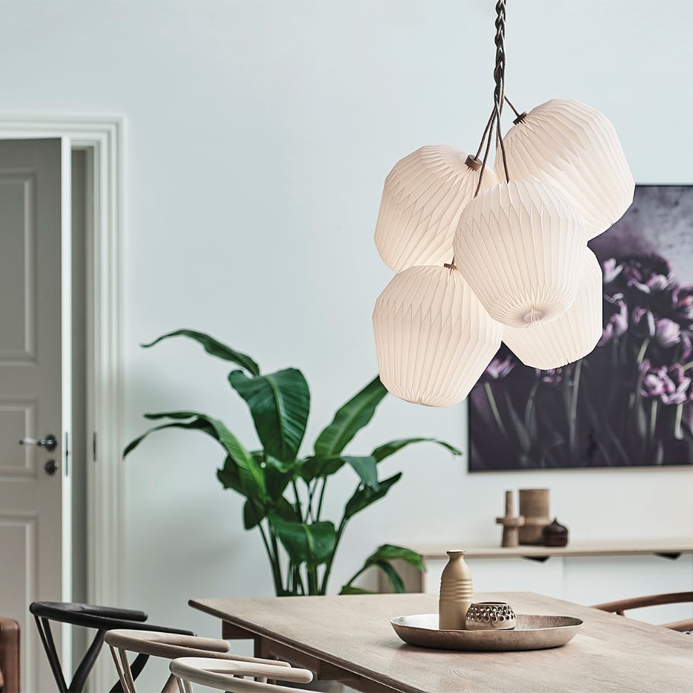 Le Klint Bouquet Chandelier 5 Shades Large in Dining Room with Hans Wegner Wishbone Chairs and Dining Table Closeup