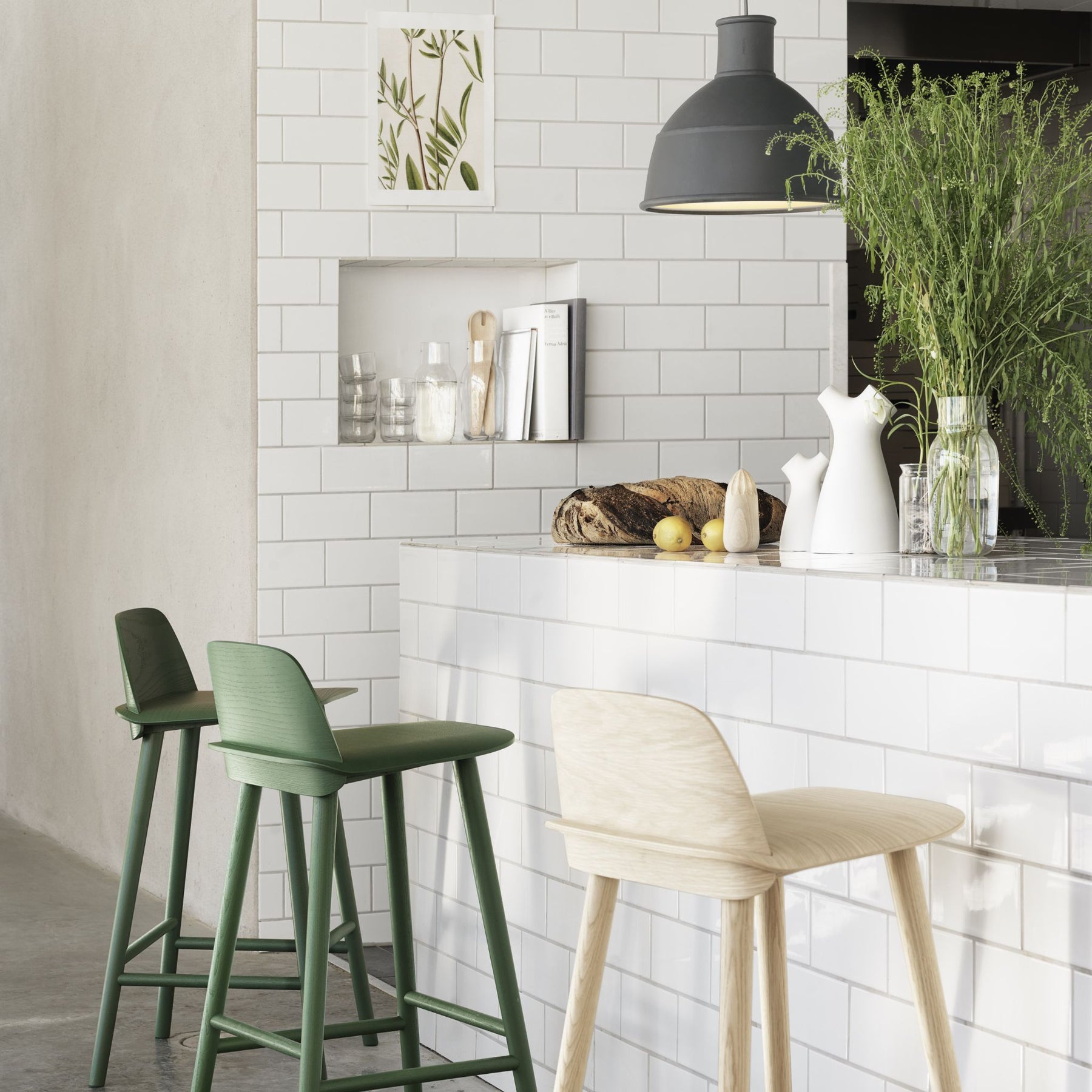Muuto Unfold Pendant over Counter with Nerd Counter Stools