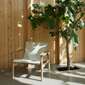 Pelagus Lounge Chair with Fig Tree in Danish Summer House