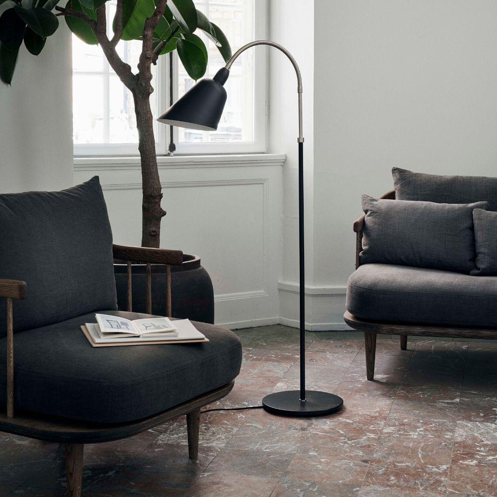 AJ7 Bellevue Floor Lamp in room with Space Copenhagen Fly Chairs