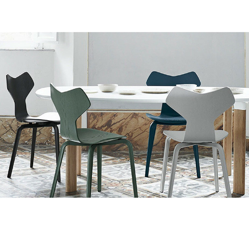 Grand Prix Chairs with Analog Table Jaime Hayon and Arne Jacobsen for Fritz Hansen