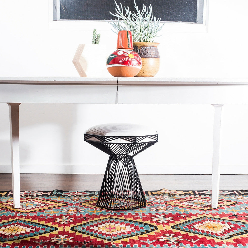 Bend SWITCH Table Stool Black Base White Cushion with Dining Table