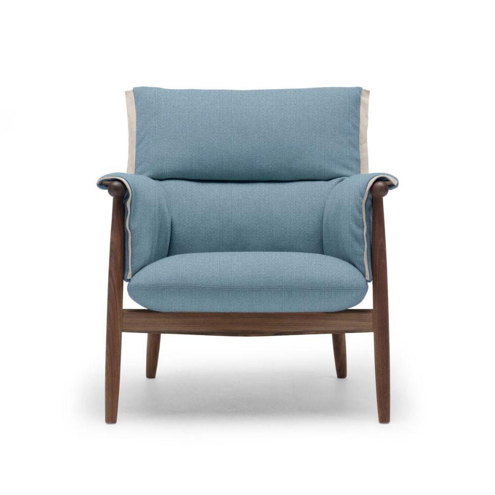 Carl Hansen Embrace Lounge Chair E015 by Eoos in Gabriel Mood 3103 with oiled walnut frame