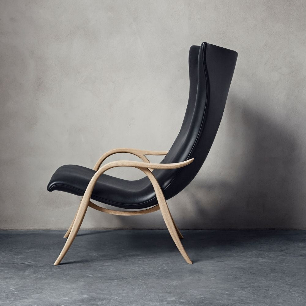 Carl Hansen FH429 Signature Chair by Frits Henningsen Black Leather SIF Oak Soap Portrait