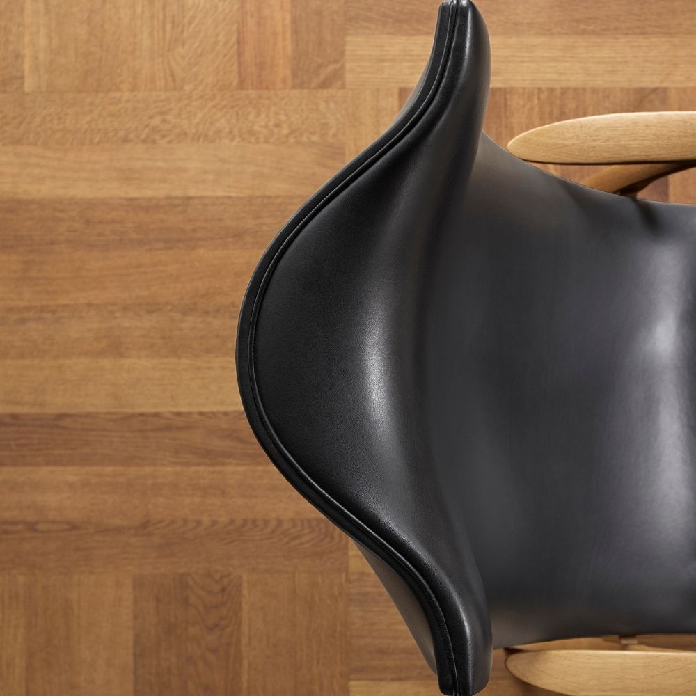 Carl Hansen FH429 Signature Chair by Frits Henningsen Black Leather SIF Top View