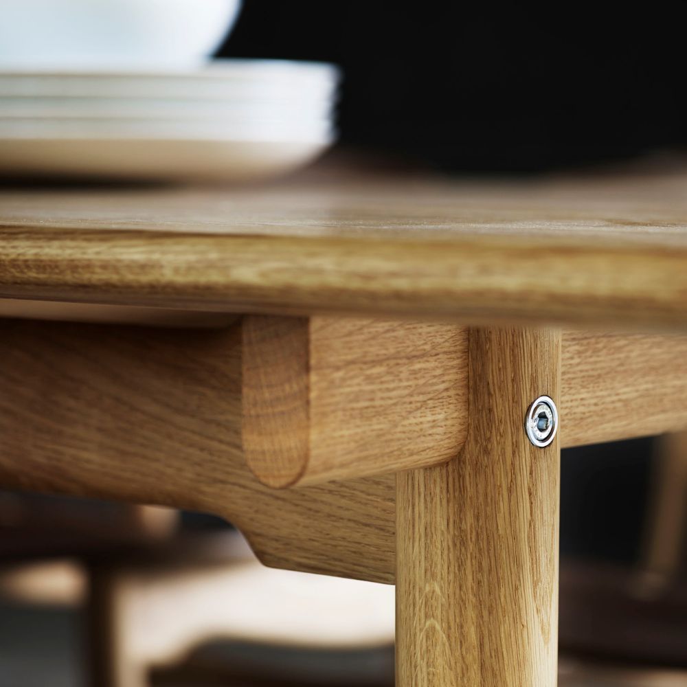 Carl Hansen Wegner CH27 Oak Oil Joinery Detail