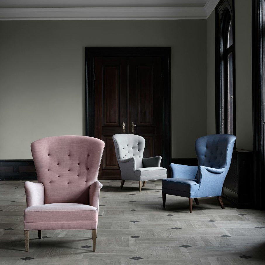 Frits Henningsen Heritage Chairs FH419 Collection in Room Carl Hansen & Son