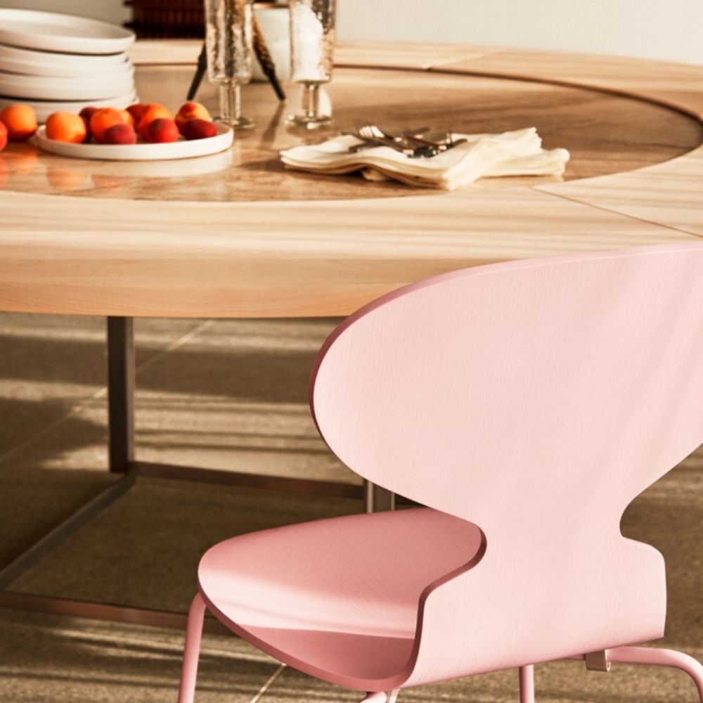 Fritz Hansen Ant Chair - Colored Ash