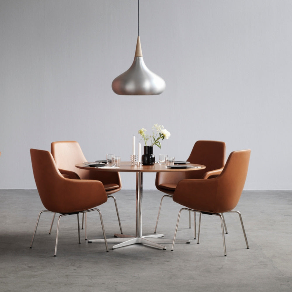 Fritz Hansen Little Giraffe Chair