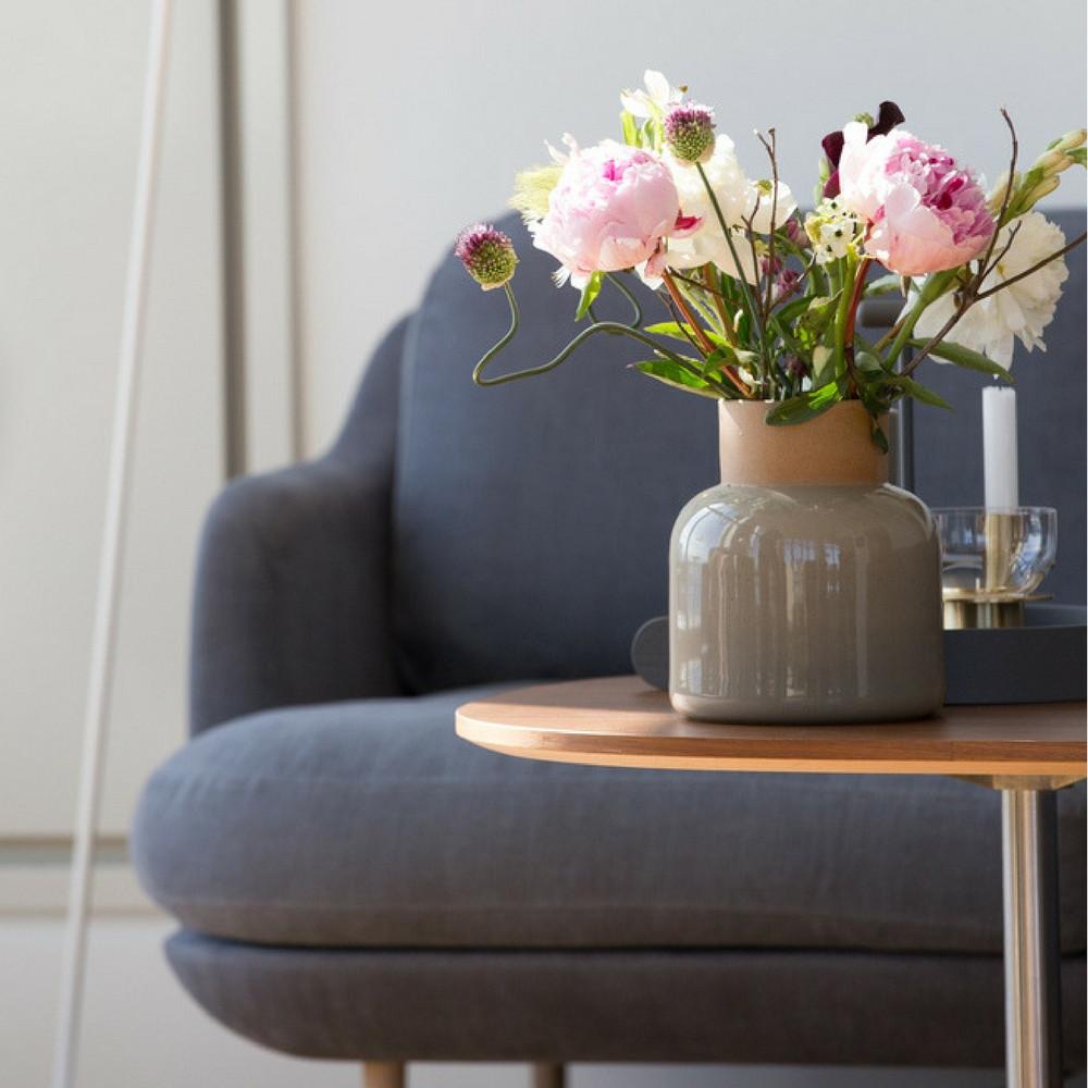 Fritz Hansen Lune Sofa detail with flowers