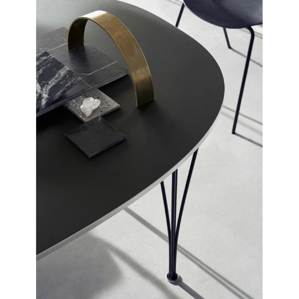 Fritz Hansen Super Elliptical Table Black top and Legs Detail