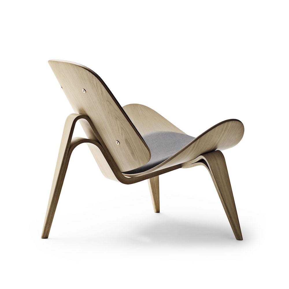 Hans Wegner Shell Chair CH07 Oak White Oil with Divina 181 Back Carl Hansen and Son