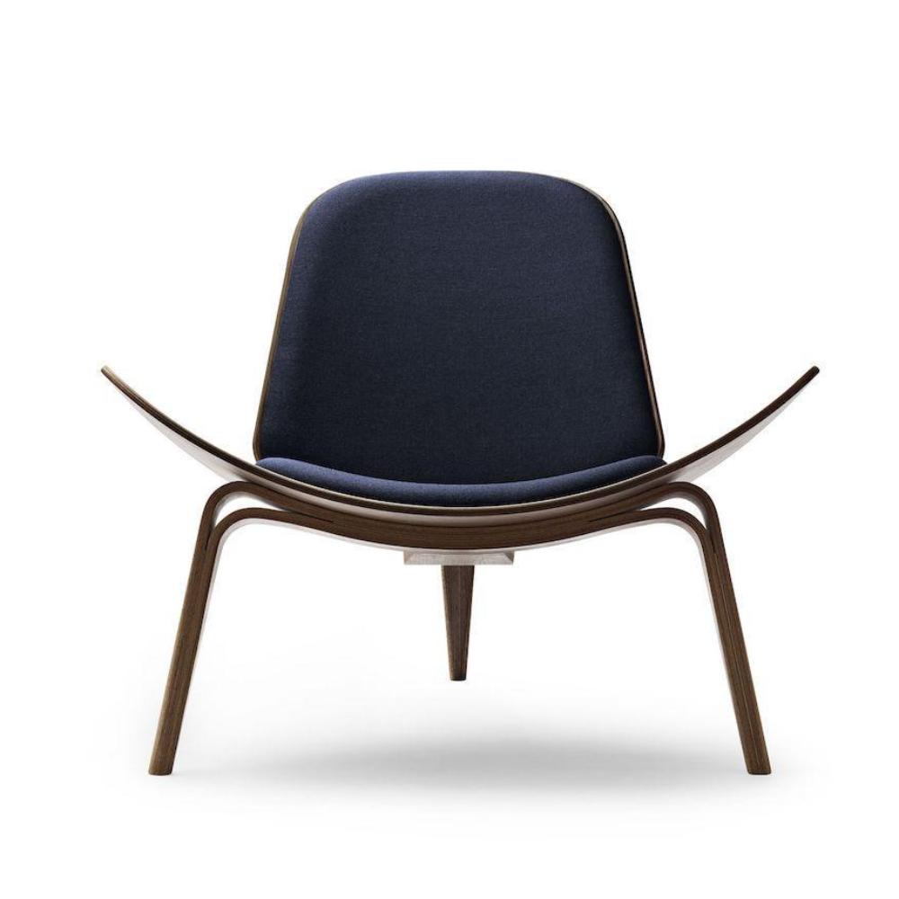 CH07 Shell Chair by Hans Wegner Carl Hansen Son