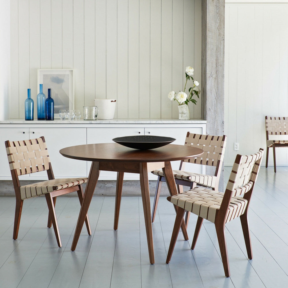 Knoll Jens Risom Dining Table and Chairs in Room