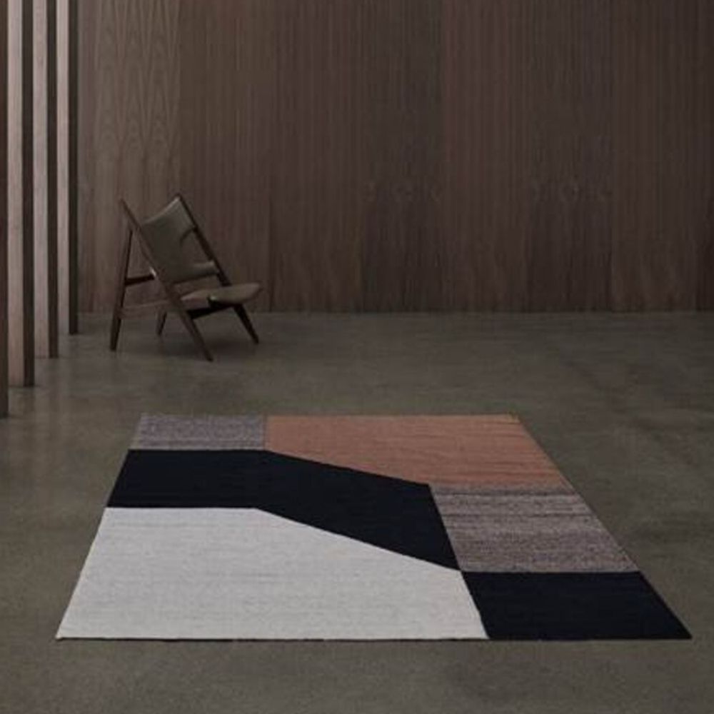 Linie Design Blocchi Rug in room