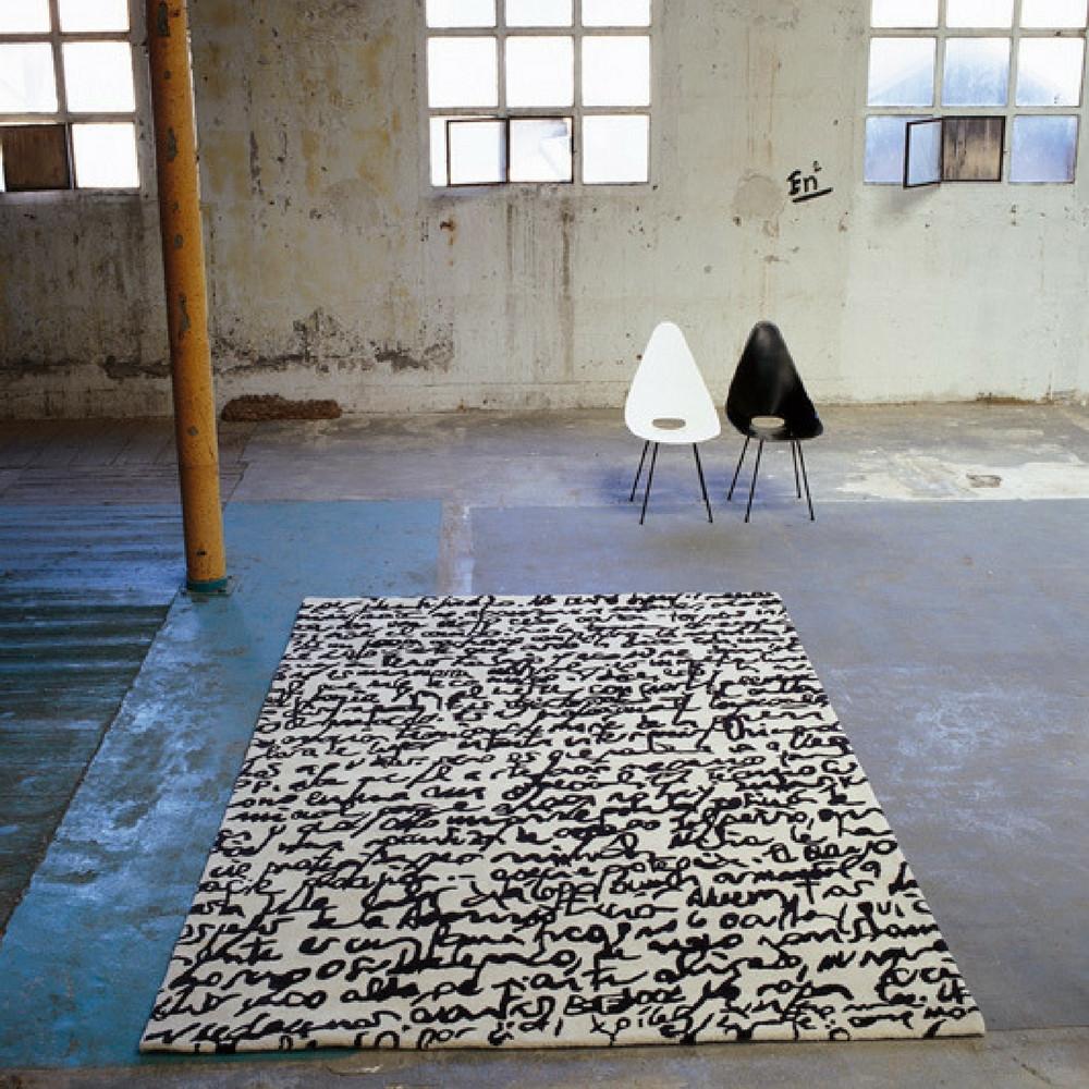 Nani Marquina Manuscrit Rug by Joaquim Ruiz Millet Black and White in Room