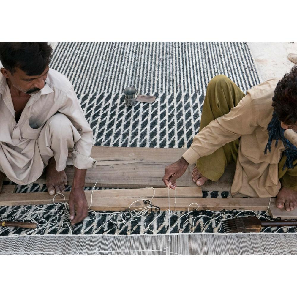 Nanimarquina Bouroullec Blur Rug Being Made on Loom