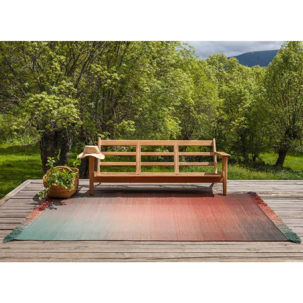 Nani Marquina Shade Rug in Situ with Teak Bench