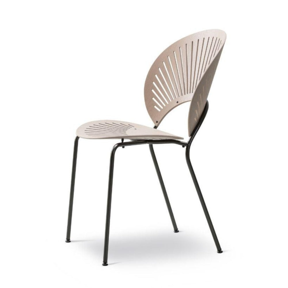 Trinidad Chair by Nanna Ditzel for Fredericia in Light Grey Oak with Flint Frame