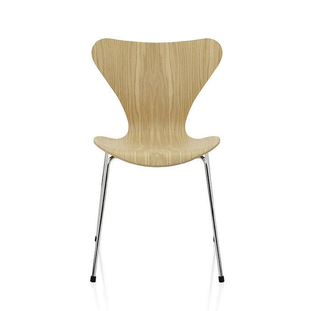 Series 7 Chair | Arne Jacobsen | Fritz Hansen