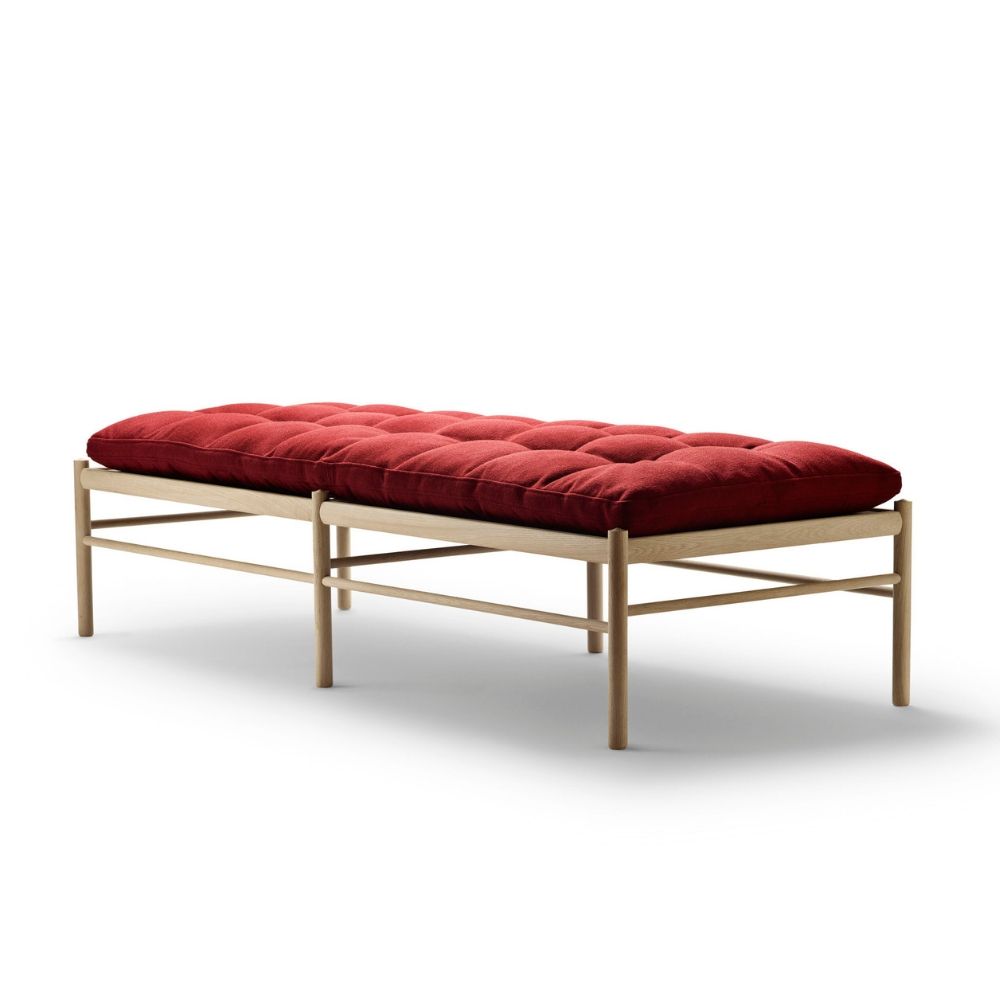 Carl Hansen Ole Wanscher OW150 Daybed in Oak with Kvadrat Hallingdal 65 694 cushion