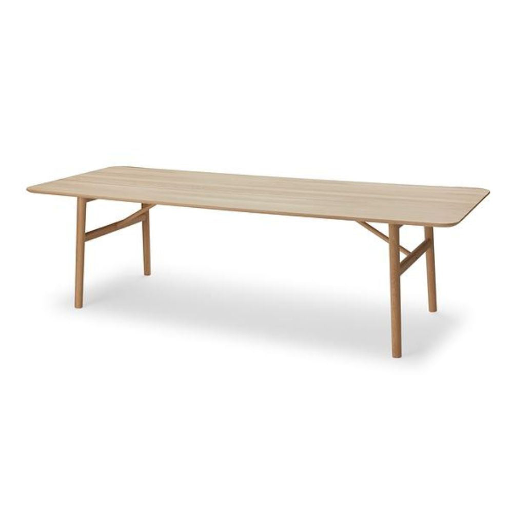 Fritz Hansen Skagerak Hven Dining Table