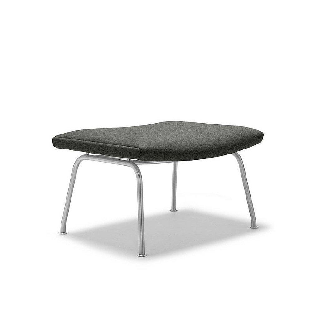 Wegner CH446 in Kvadrat Rime 991