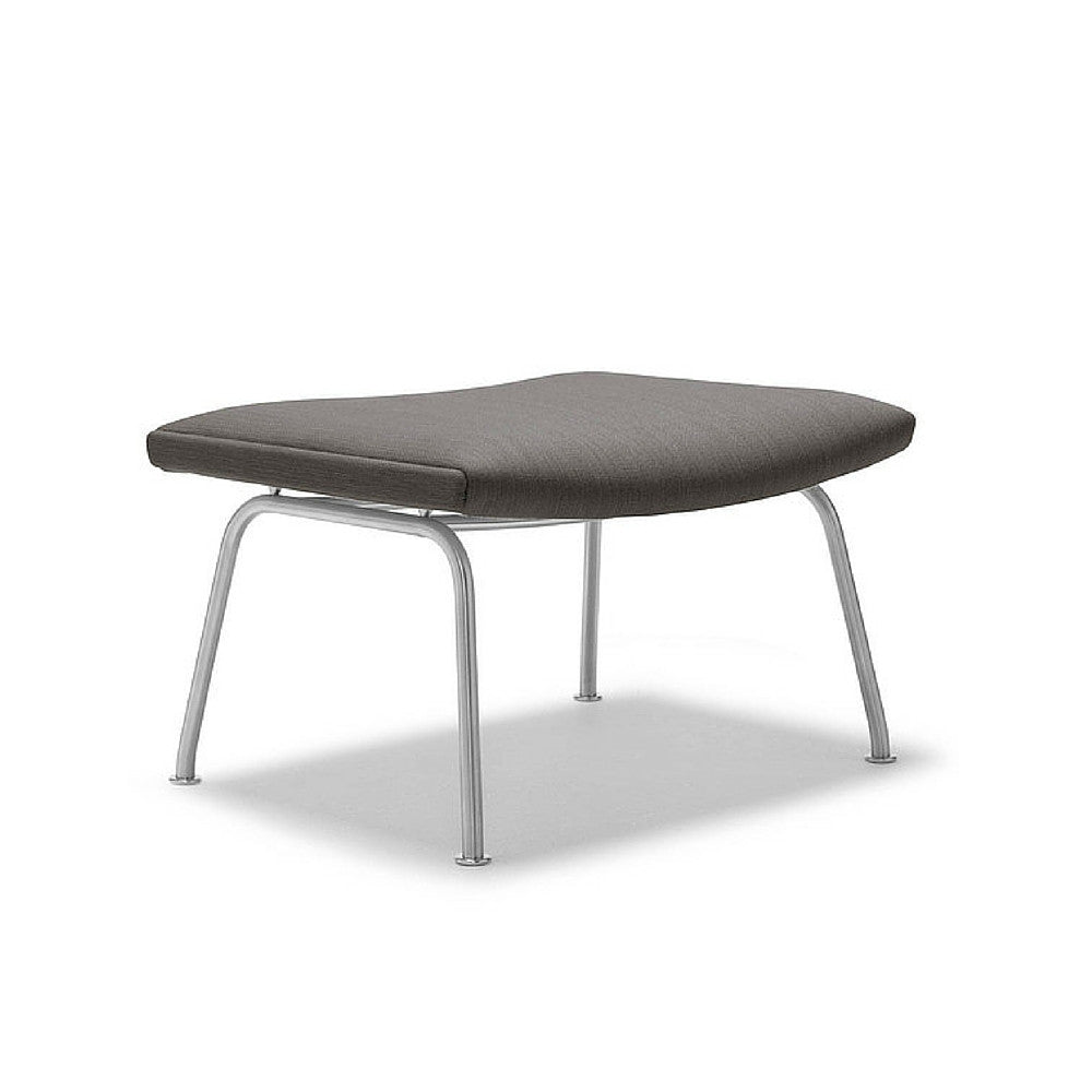 Wegner CH446 in Kvadrat Clara 188