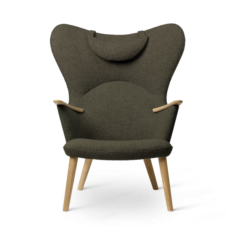 Wegner CH78 Mama Bear Chair in Kvadrat Fiord 0961