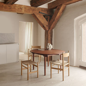 Carl Hansen Wegner CH338 Oval Dining Table