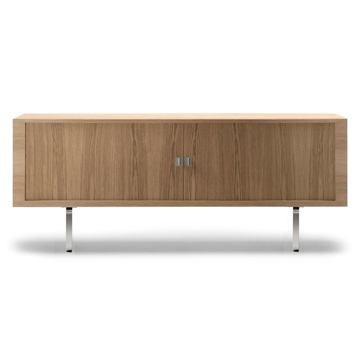 Carl Hansen Wegner CH825 Sideboard Oak Oil with Stainless Steel Legs