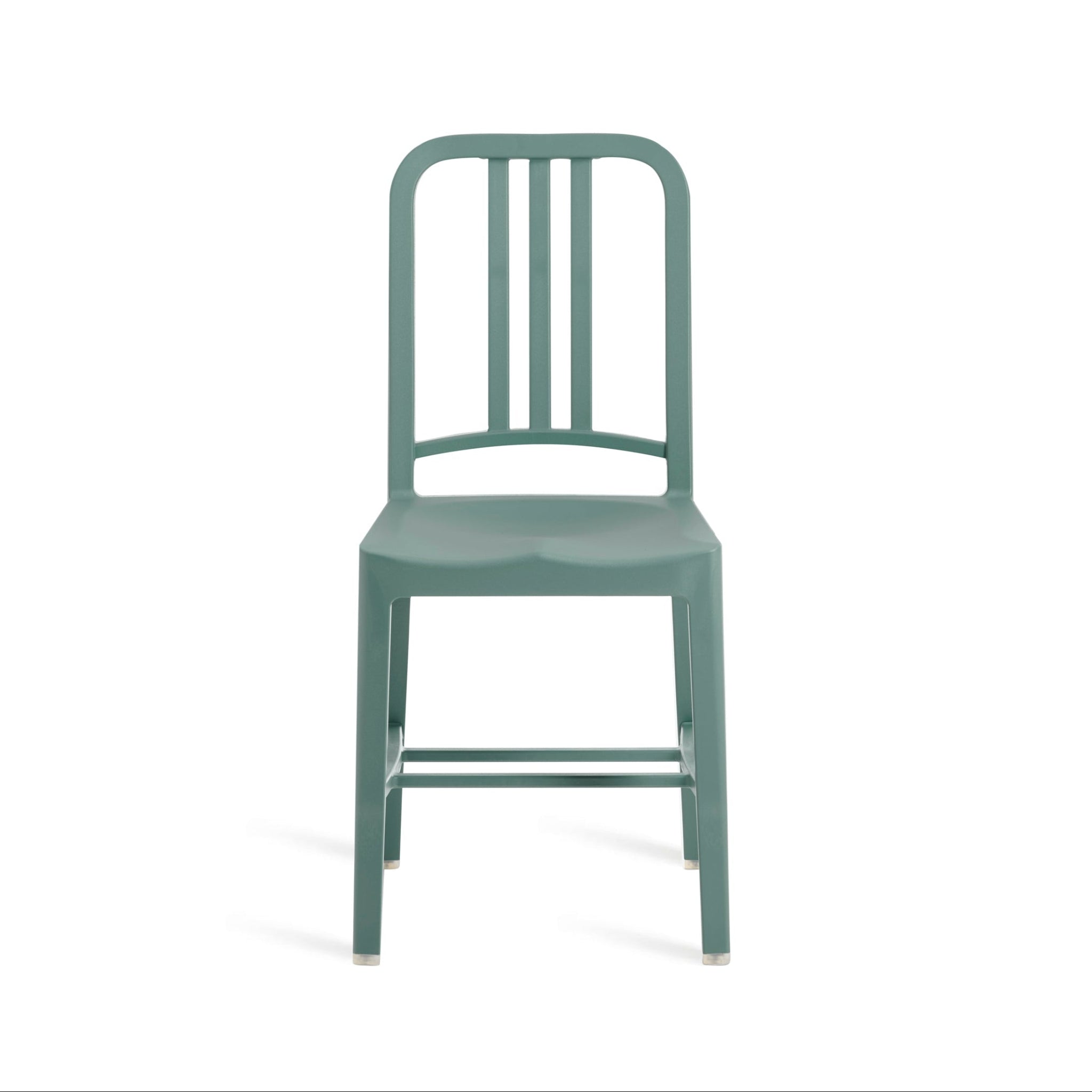 emeco-111-navy-chair-light-