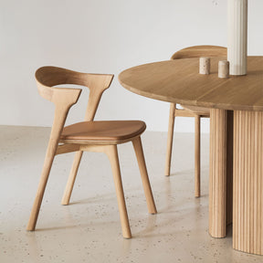 Ethnicraft Oak Roller Max Dining Table 50042 with Oak Bok Dining Chair and Ridged Vase