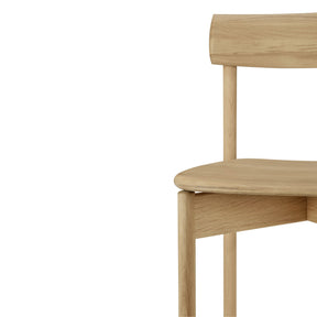 Ethnicraft Risu Dining Chair Oak Front Detail 50078