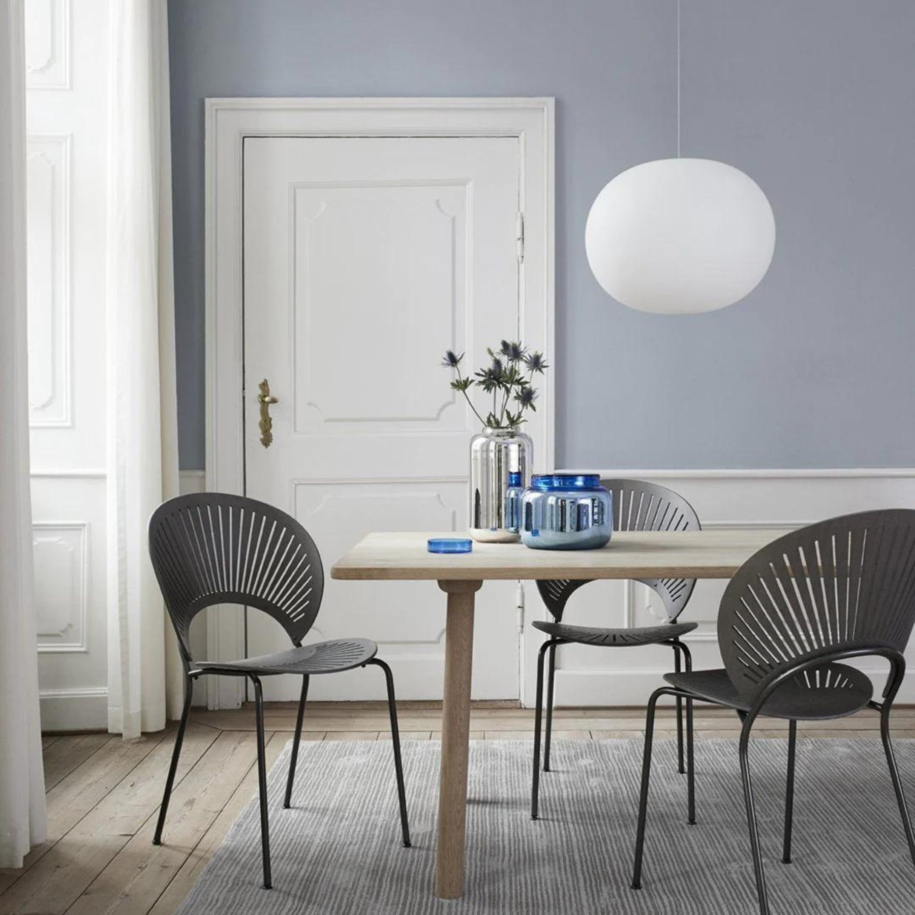 Fredericia Trinidad Chairs in Copenhagen Dining Room