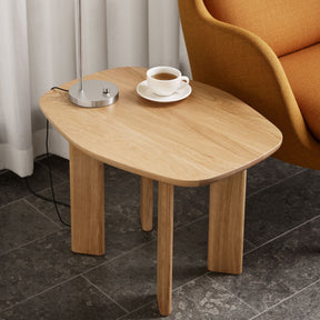 Fritz Hansen Analog Side Table JH43A Natural Oak with Fri Chair Top View