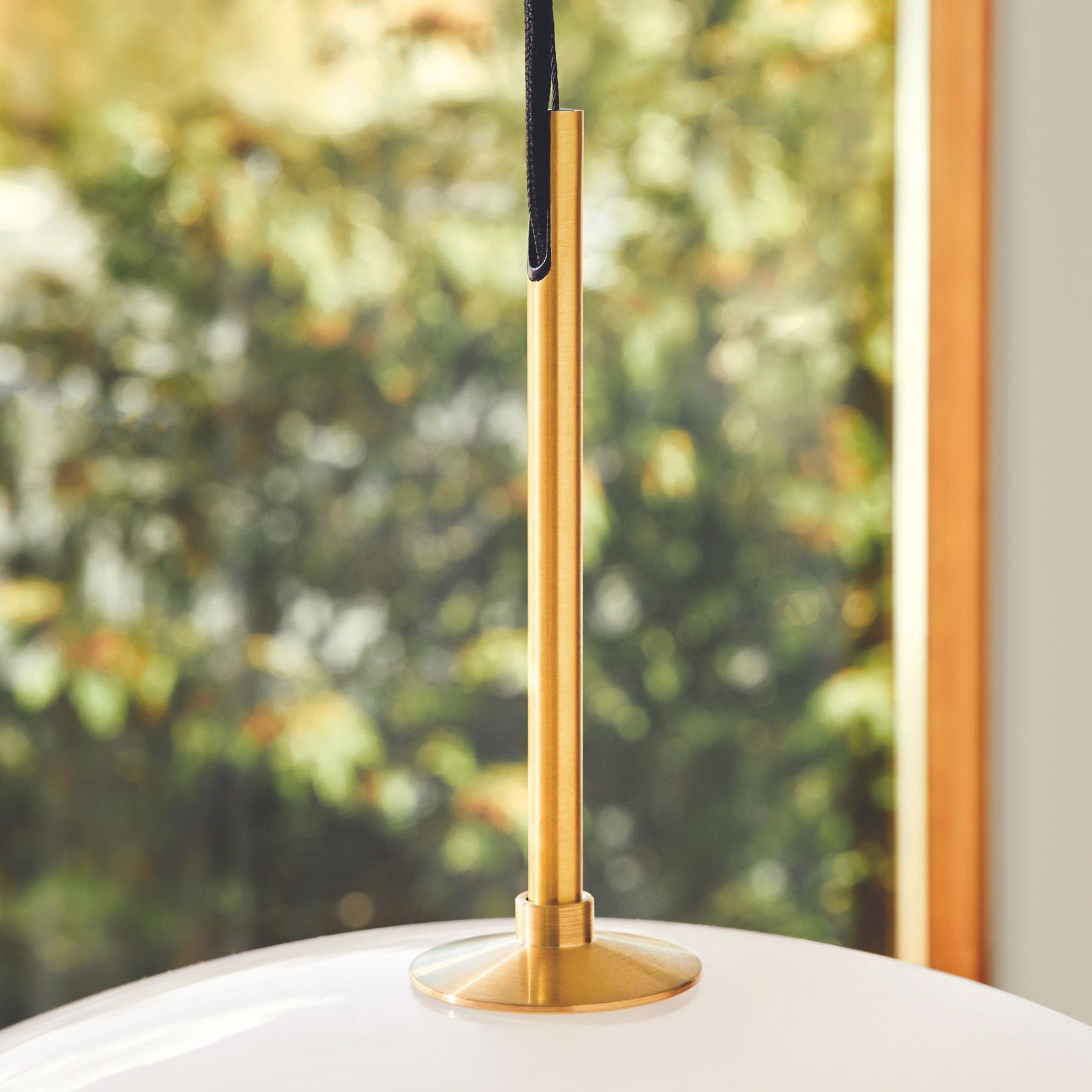 Fritz Hansen Clam Pendant Brass Top Detail