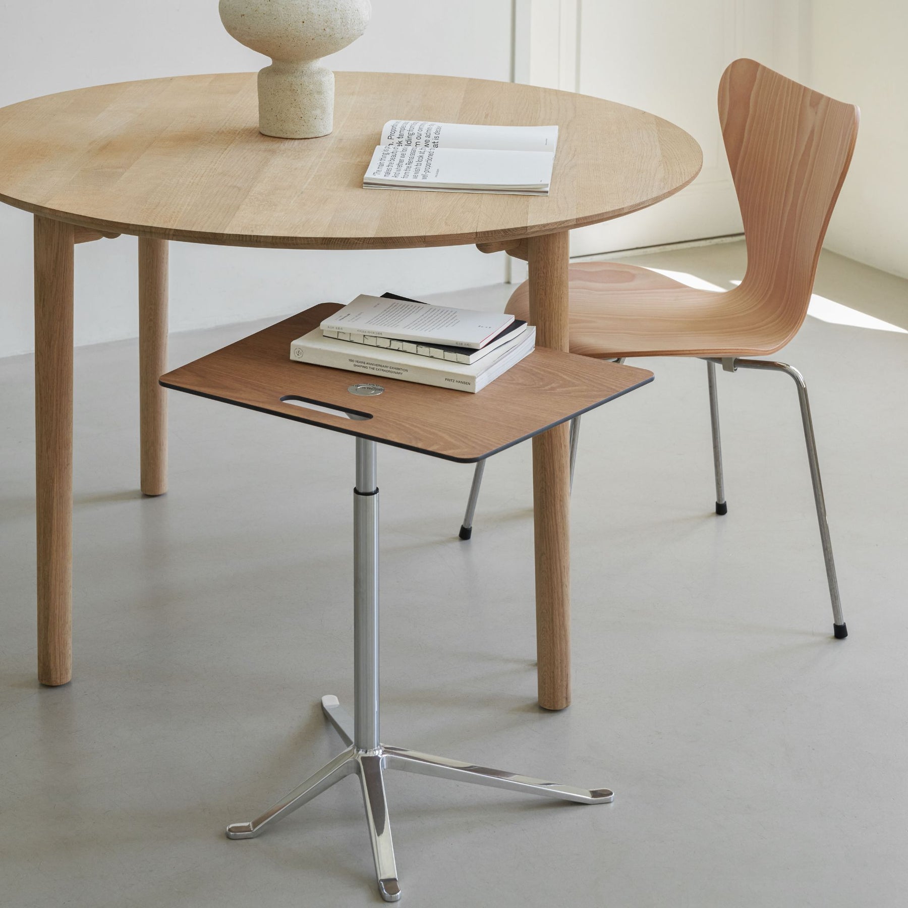Fritz Hansen Hven Dining Table Round with Series 7 Chair and Little Friend Side Table