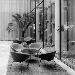 Fritz Hansen Arne Jacobsen Pot Chair