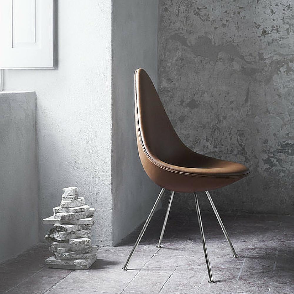 Arne Jacobsen Drop Chair in Elegance Walnut Leather in room by window Fritz Hansen
