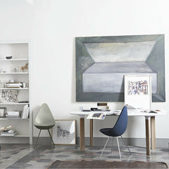 Drop Chairs in Home Office with Analog Table Fritz Hansen