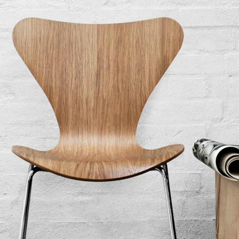 Arne Jacobsen Series 7 Chair Natural Oak Fritz Hansen