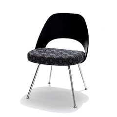 Black Knoll Saarinen Executive Armless Chair with Plastic Back
