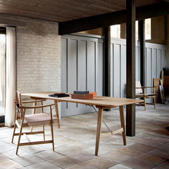 Borge Mogensen Huntsman Chair in situ with Hunting Table Carl Hansen & Son