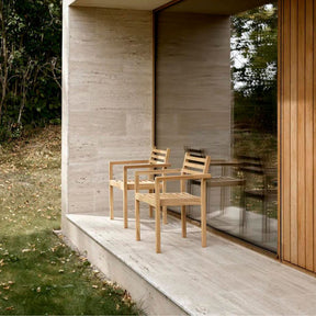 Carl Hansen AH502 Outdoor Raw Teak Dining Chairs with Armrests by Alfred Homann