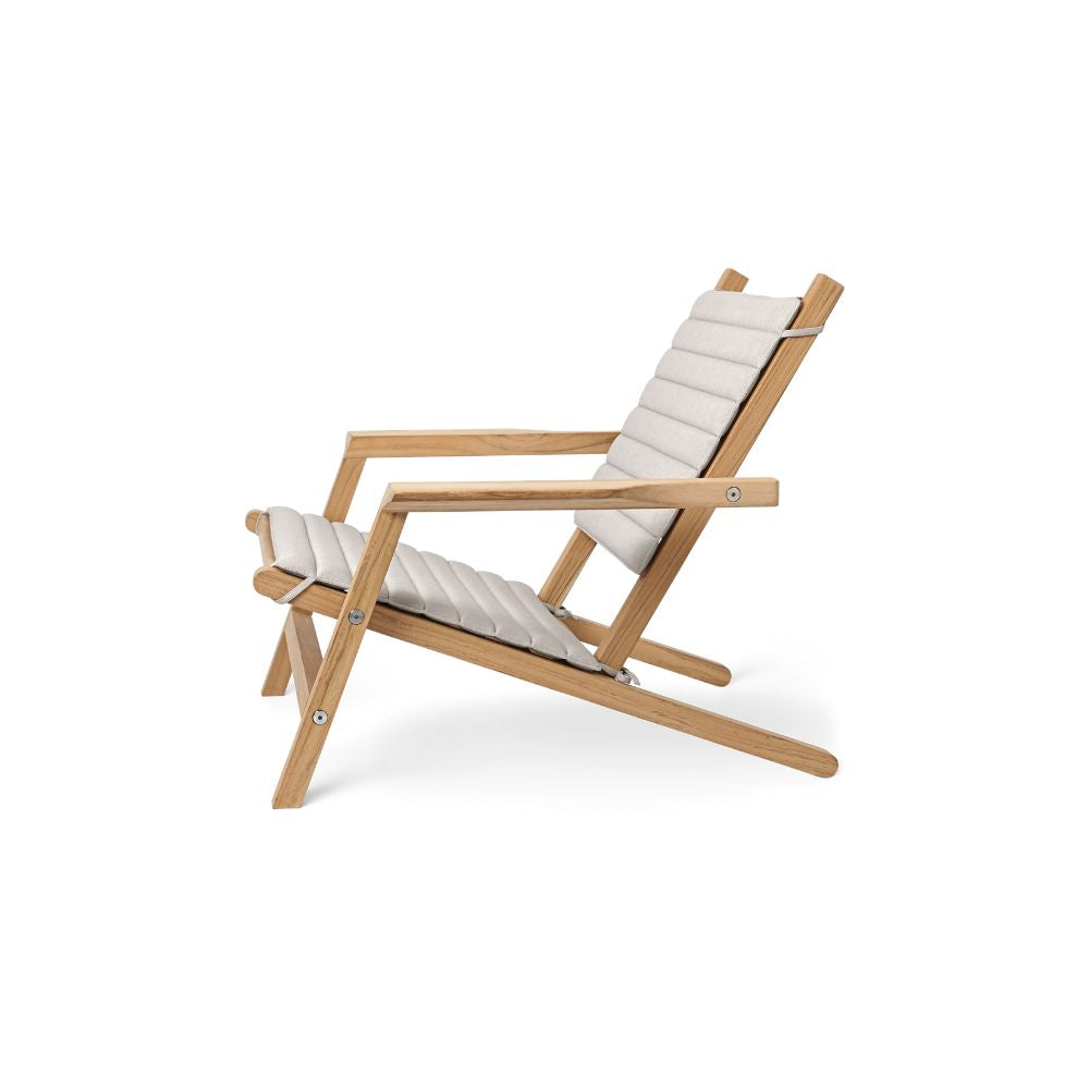 Carl Hansen AH603 Outdoor Deck Chair with Optional Cushions by Alfred Homann