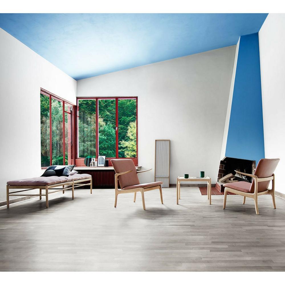 Carl Hansen and Son Beak Chairs by Ole Wanscher in room with Daybed